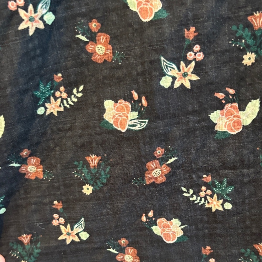 Brand new! Easel Black Floral Lace-Up Top - Picture 3 of 6